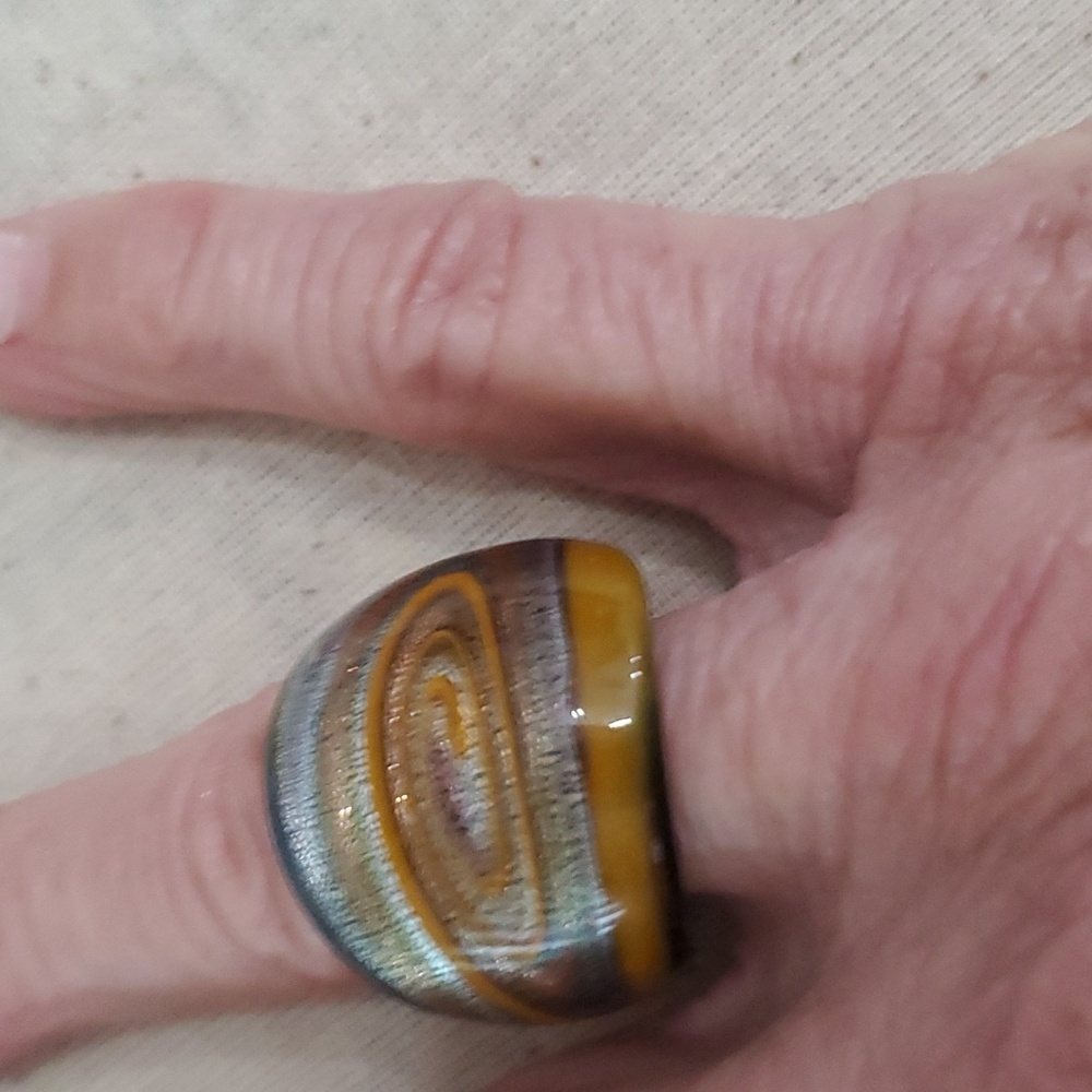 Rings - Picture 9 of 9